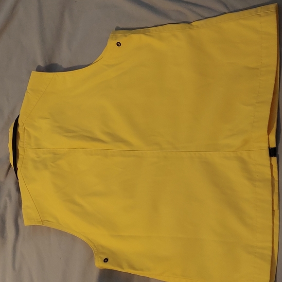 PLauren Ralph Lauren rain vest - Picture 3 of 7